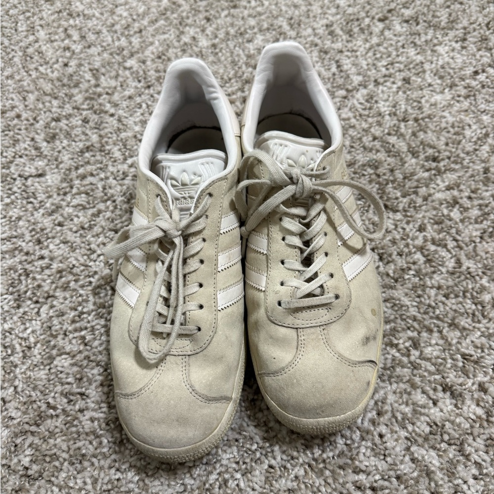 Adidas Women's Beige Sneakers